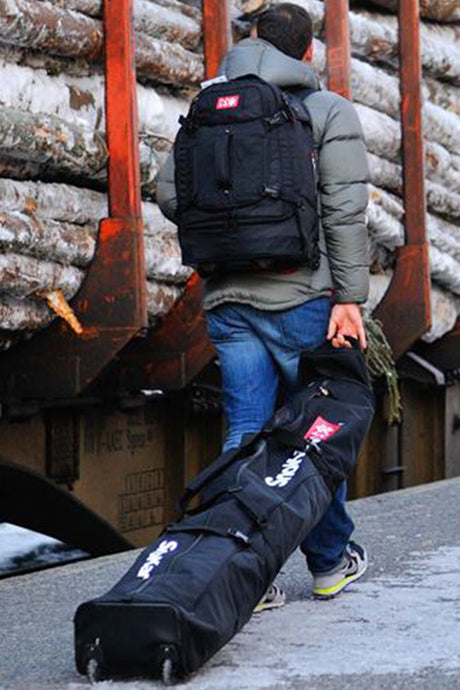 BAGS & LUGGAGE
