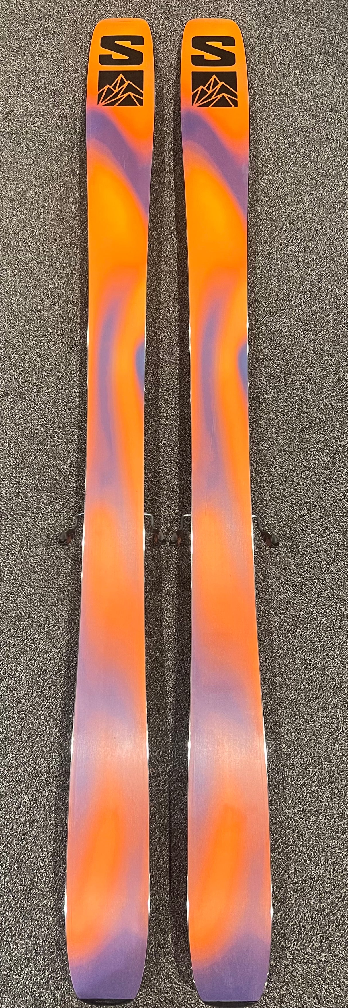 QST 98 Inc. Strive 13 Bindings 23/24 EX DEMO