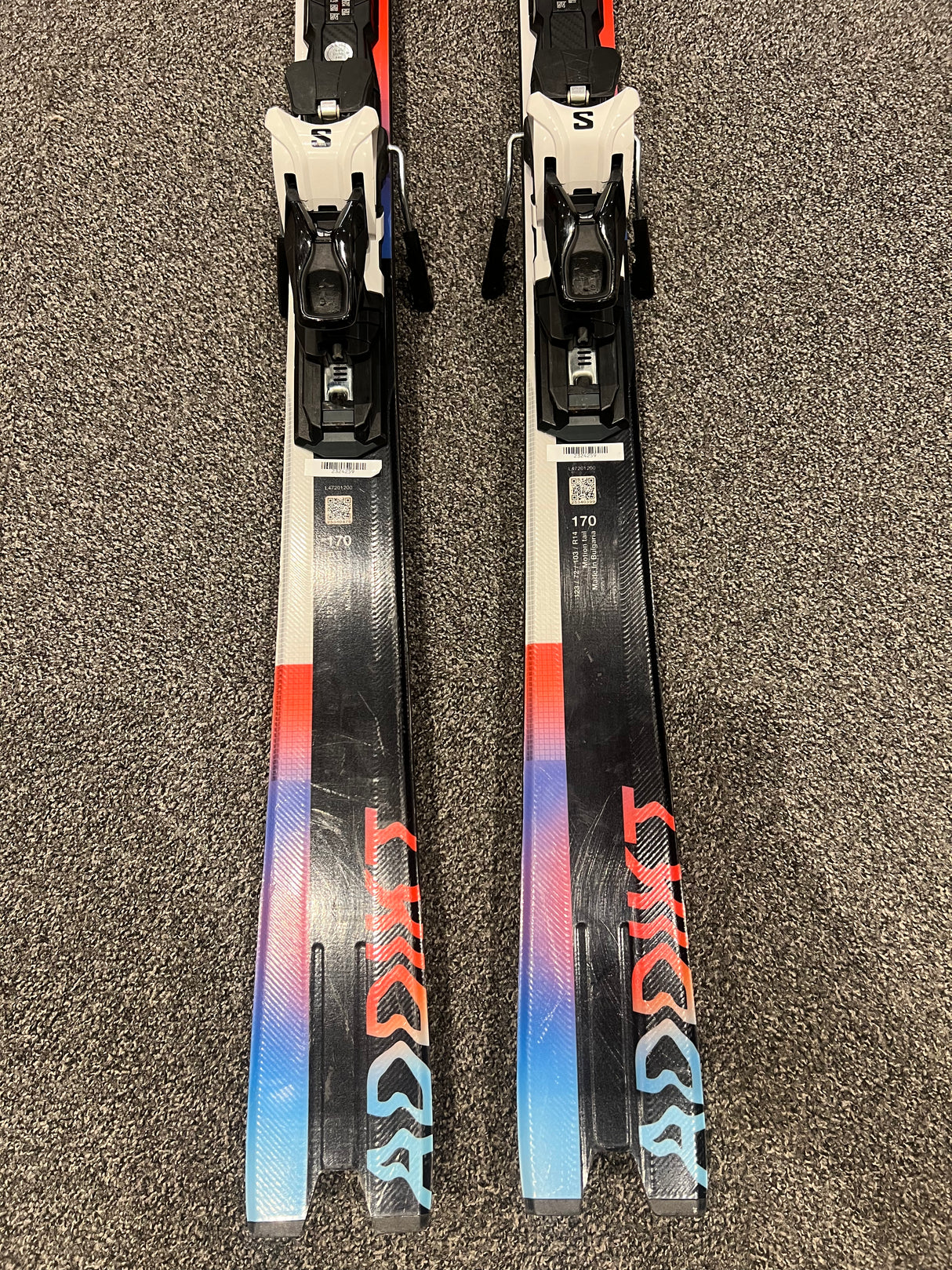 Addikt inc. Z12 GW bindings 23/24 EX DEMO SKIS