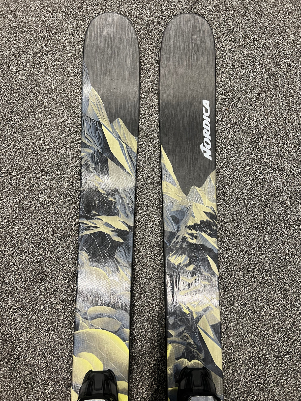 Enforcer 94 24/25 + Marker Griffon TCX Binding (EX DEMO)