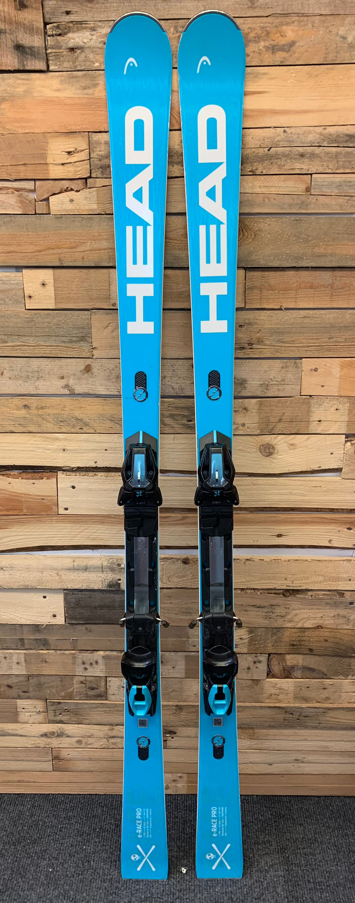 Worldcup Rebels e-Race Pro with FreeFlex ST 14 Demo Bindings 23/24 (EX DEMO)