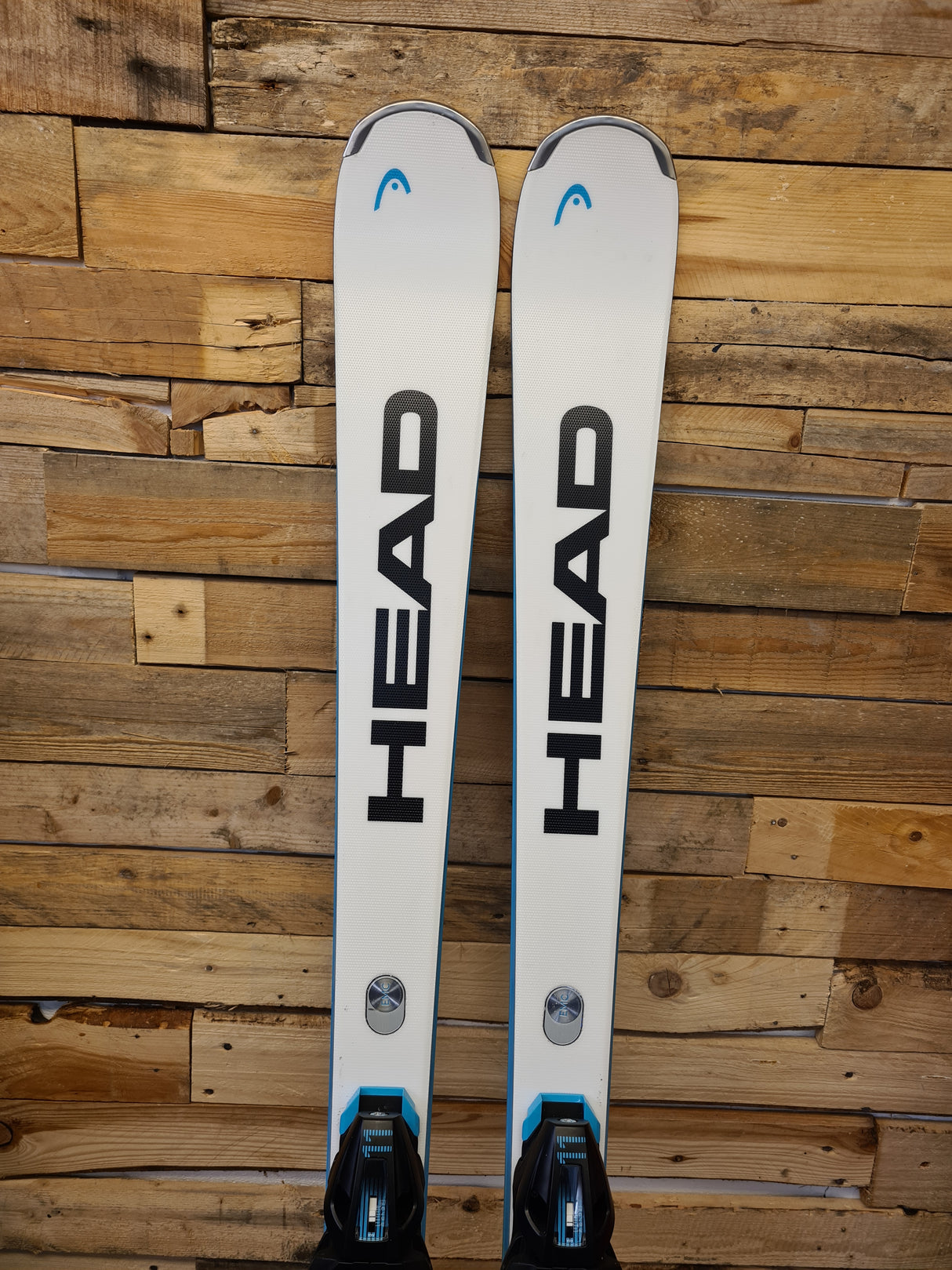 Worldcup Rebels e.XSR with PR 11 GW Bindings 24/25 (EX DEMO)