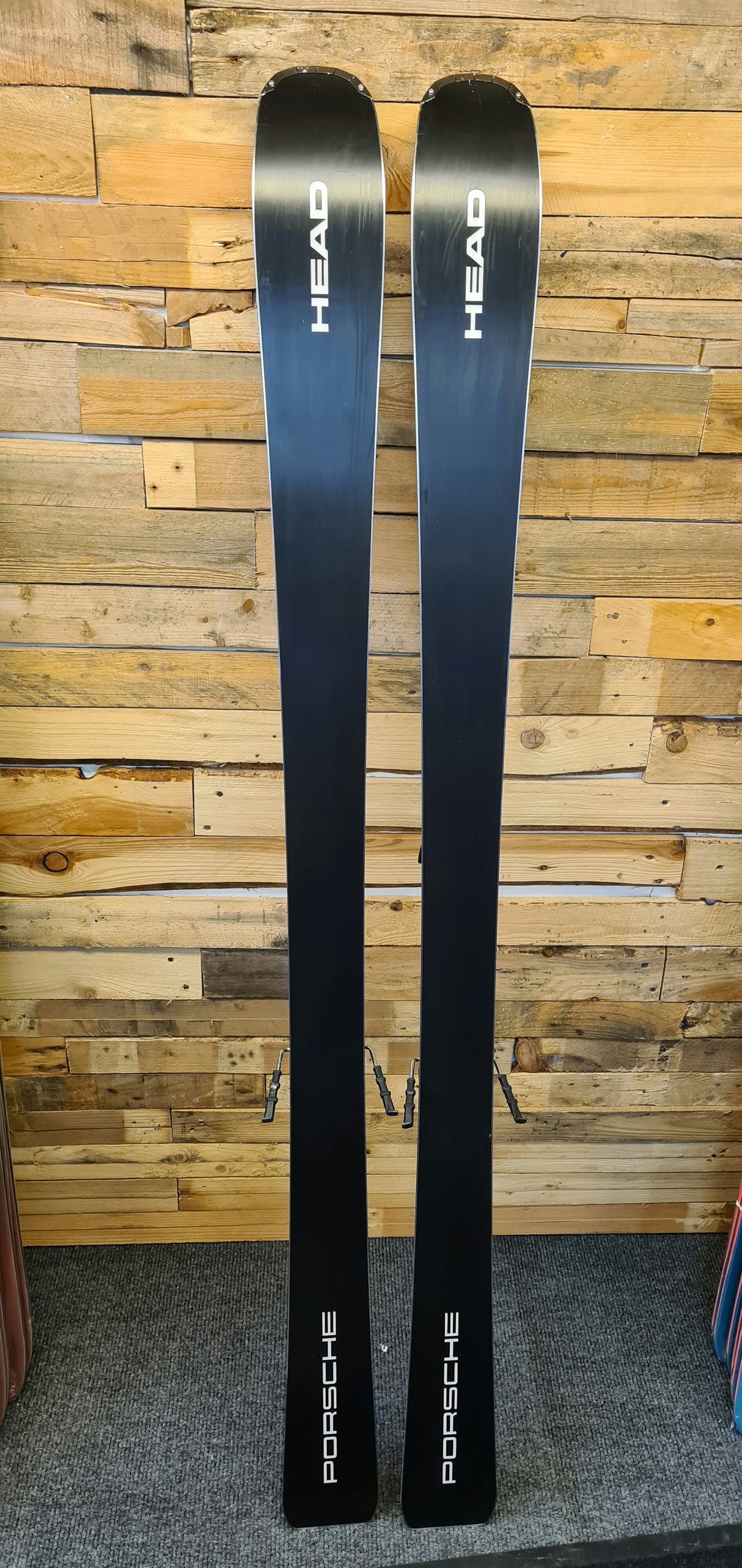 Porsche 8 Series Performance with Protector PR 13 GW Bindings (EX DEMO)