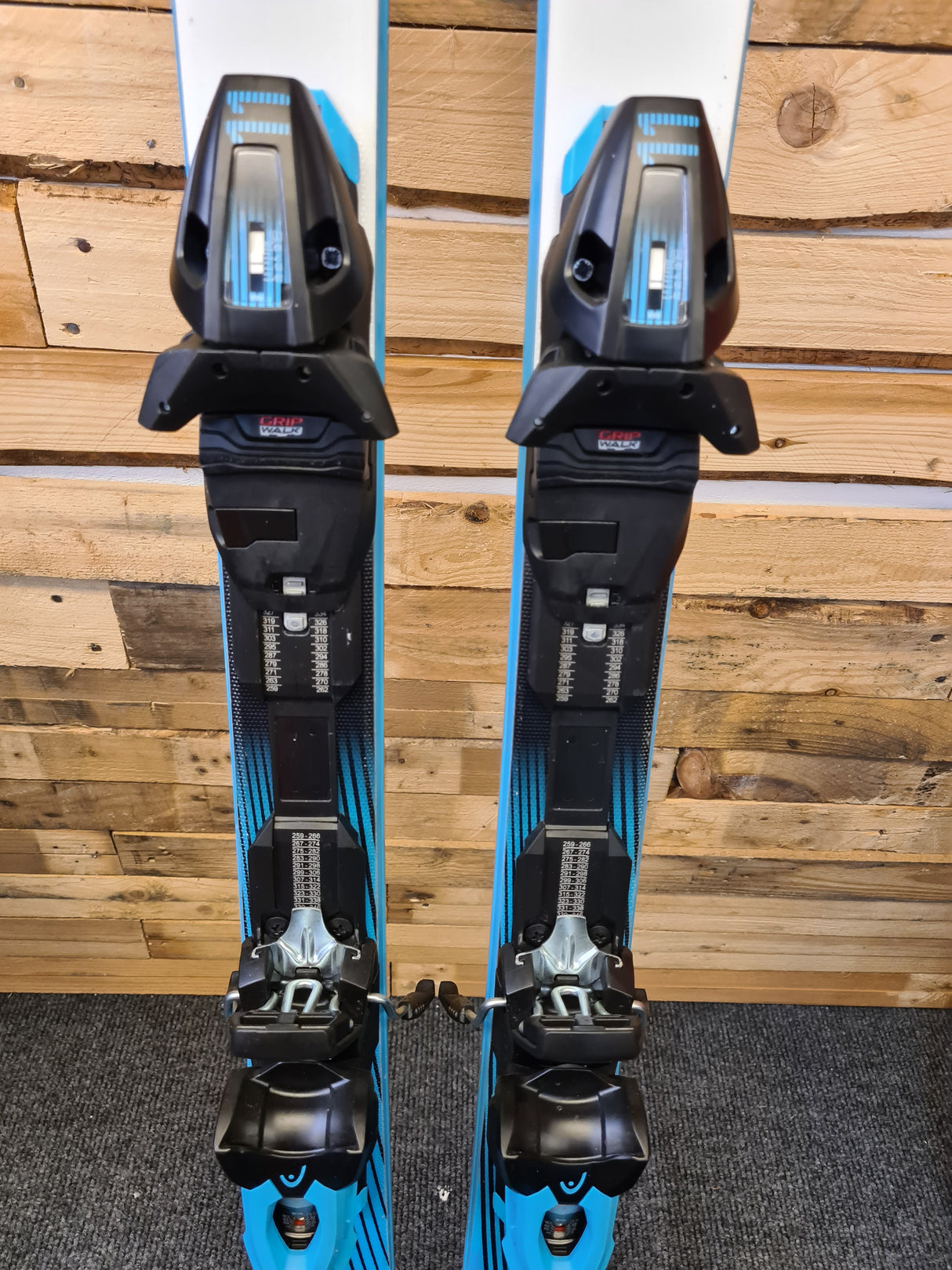 Worldcup Rebels e.XSR with PR 11 GW Bindings 24/25 (EX DEMO)