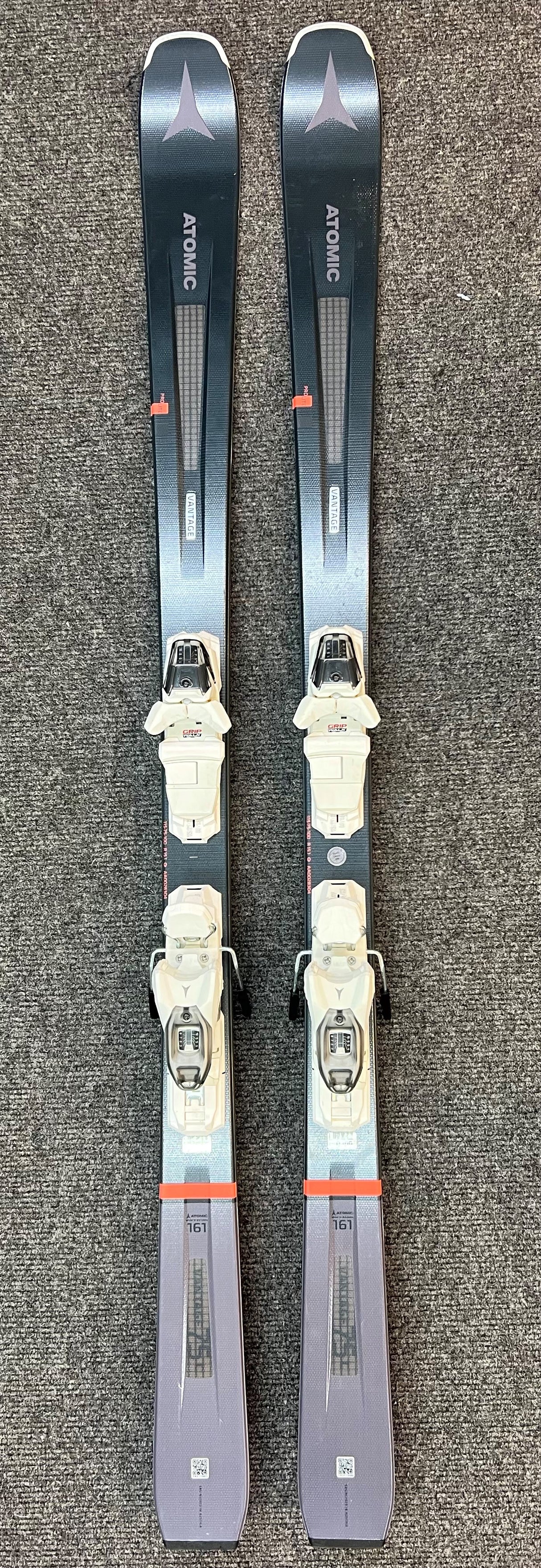 VANTAGE 75 C LT Women's Skis w/ m10 Bindings (ex Demo)