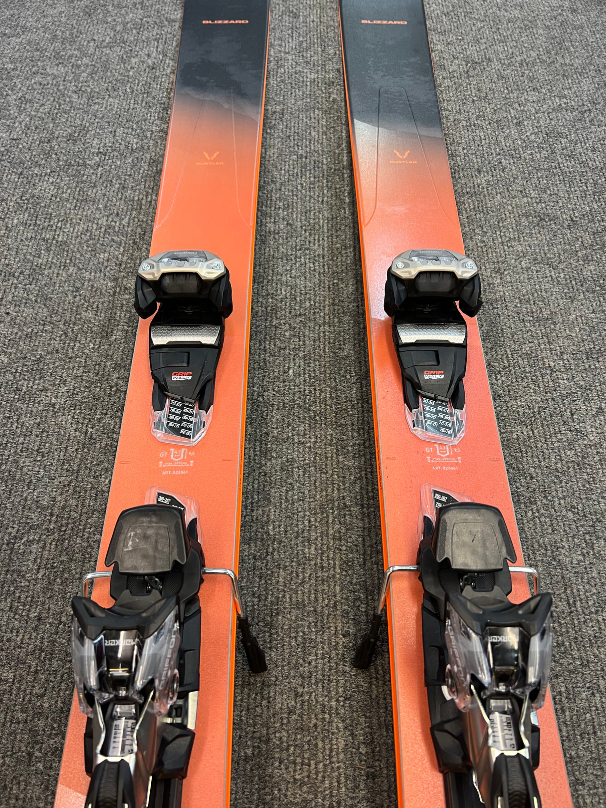 RUSTLER 11 Inc. Marker Griffon Demo Bindings (DISPLAY MODEL - NEW)