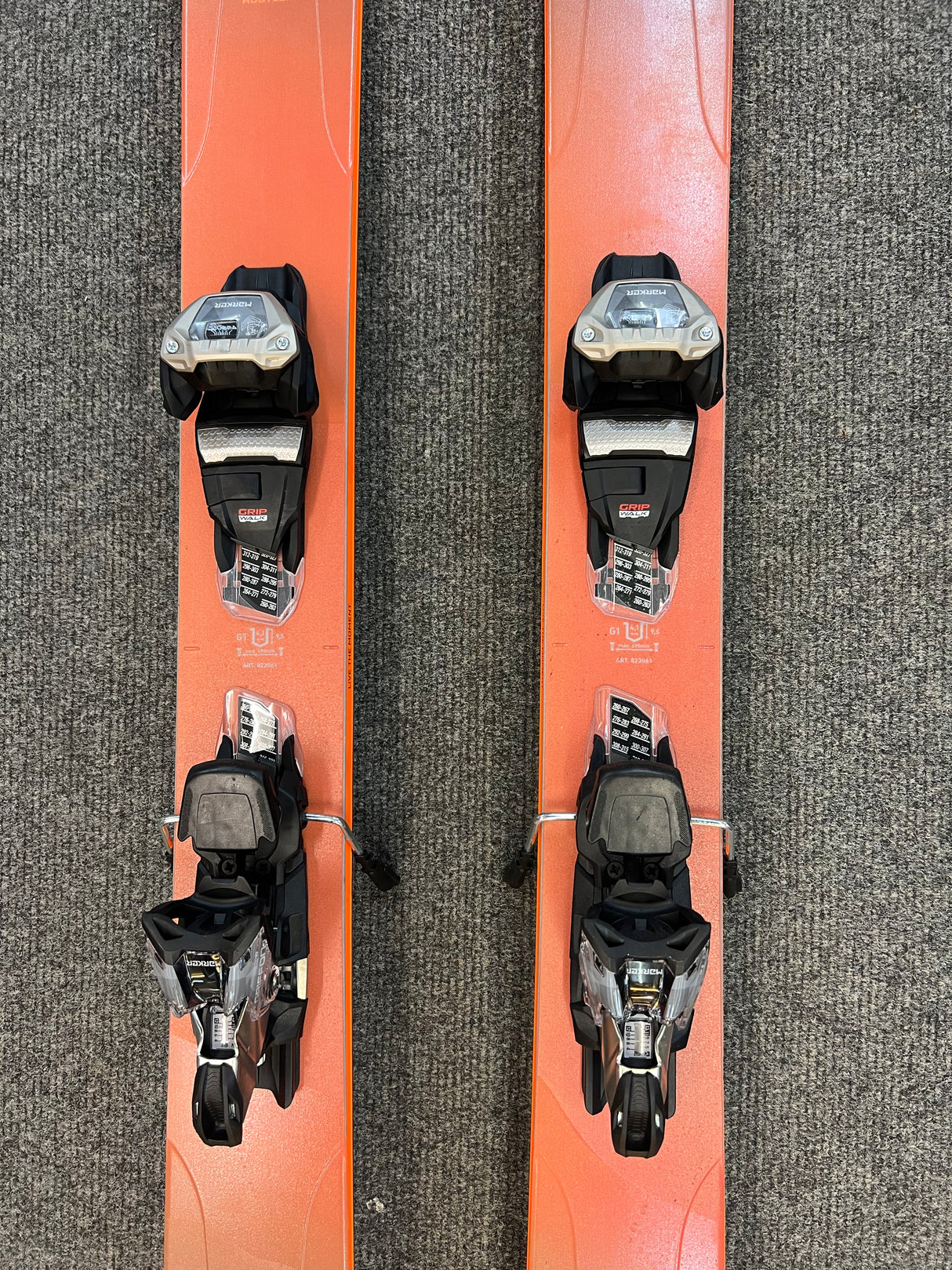 RUSTLER 11 Inc. Marker Griffon Demo Bindings (DISPLAY MODEL - NEW)