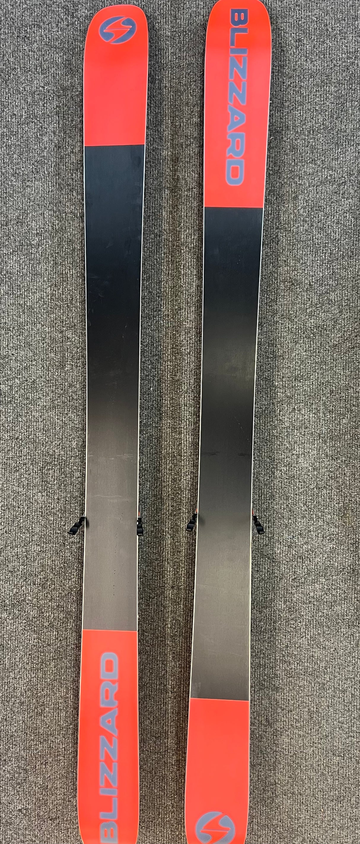 RUSTLER 11 Inc. Marker Griffon Demo Bindings (DISPLAY MODEL - NEW)