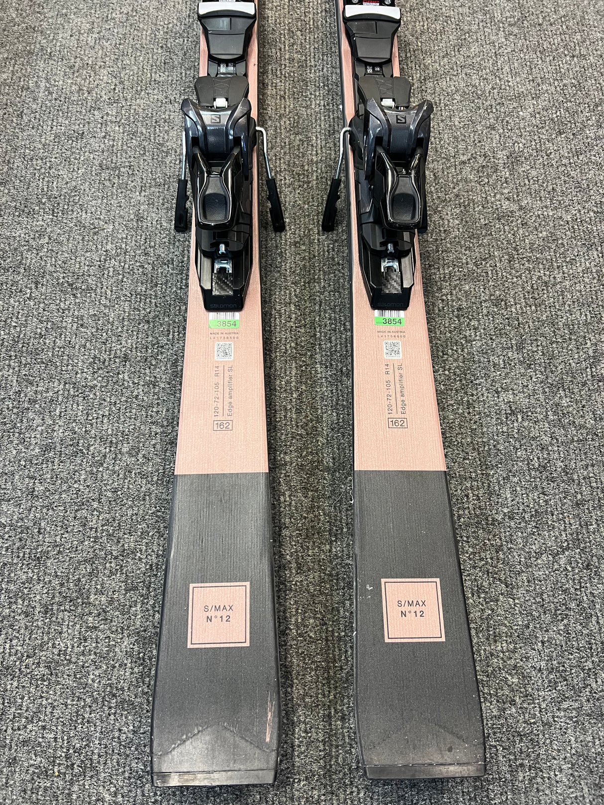 S/Max No 12 inc. Z12 GW binding 23/24 EX DEMO (155 & 162)