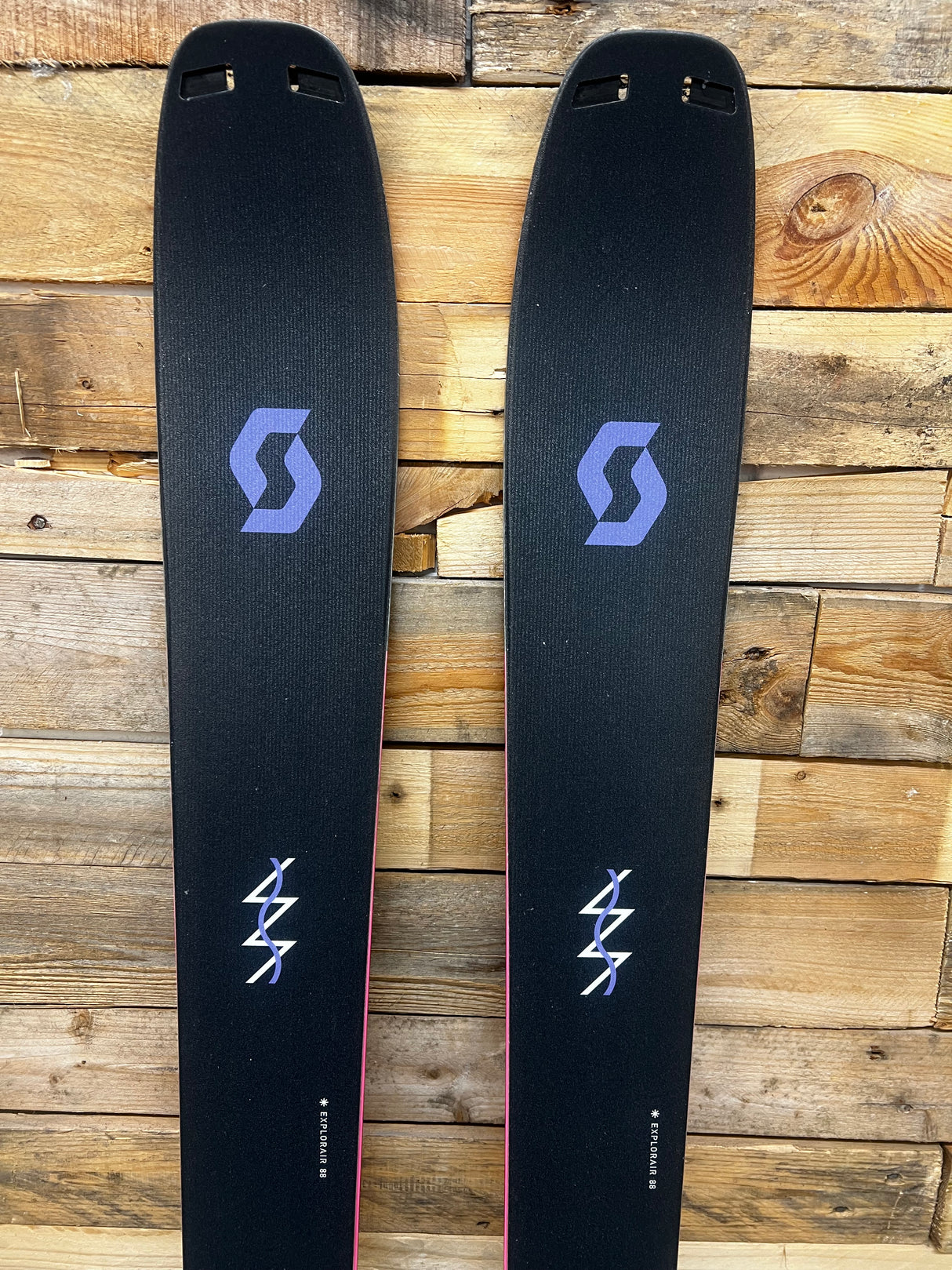 Ex-demo Scott Explorair 88 W including Marker Alpinist 10 bindings