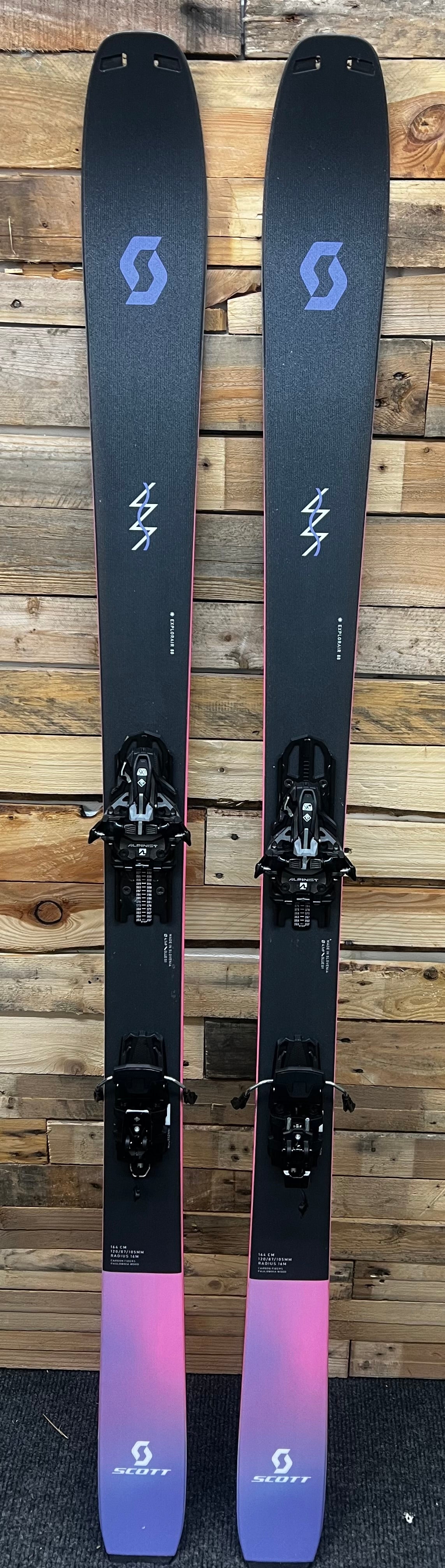 Ex-demo Scott Explorair 88 W including Marker Alpinist 10 bindings