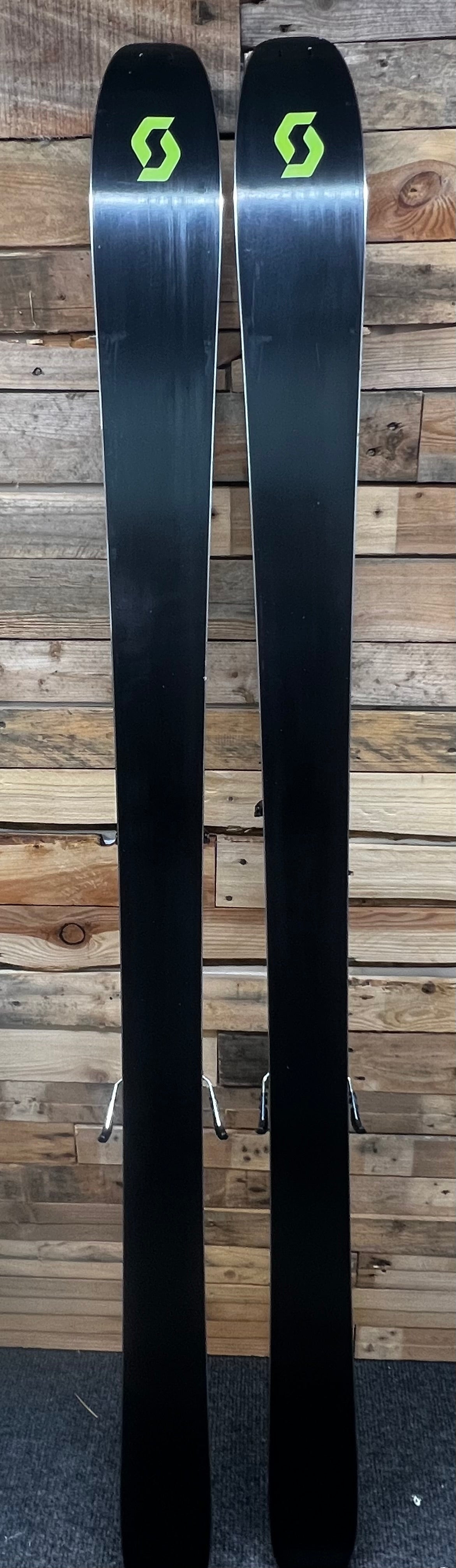 Ex-demo Scott Explorair 88 including Marker Alpinist 10 bindings