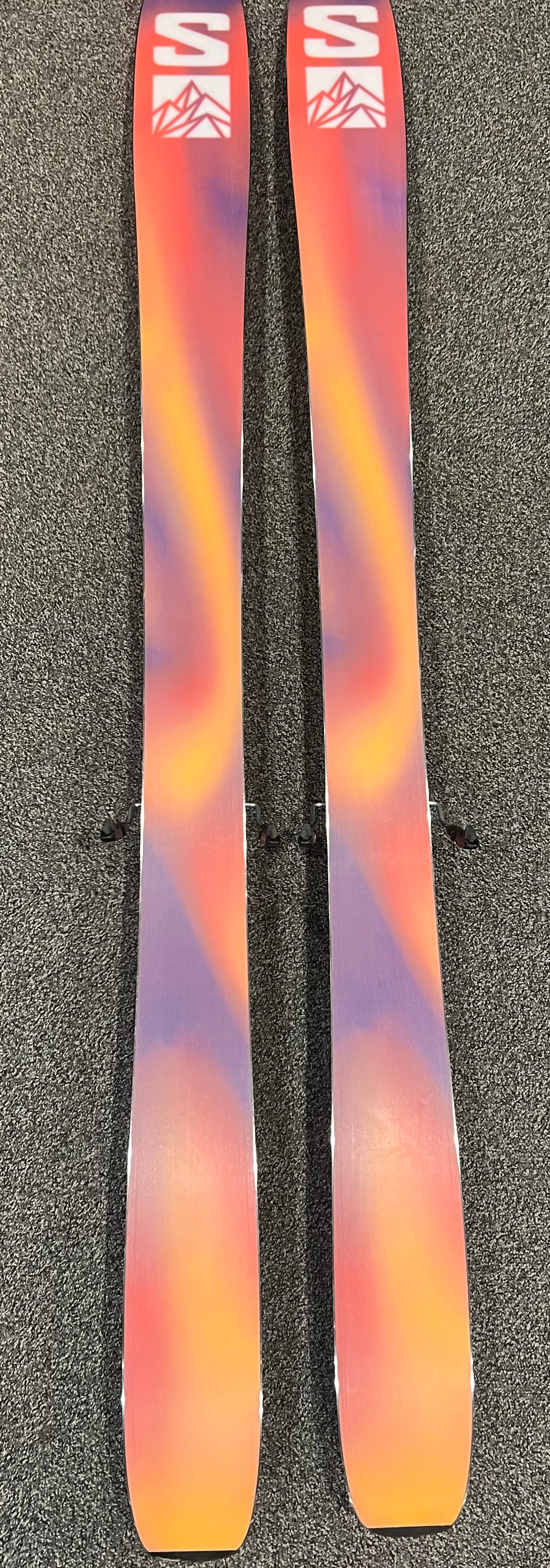 Salomon QST 98 Inc. Strive 13 Bindings 23/24 – Ski Exchange