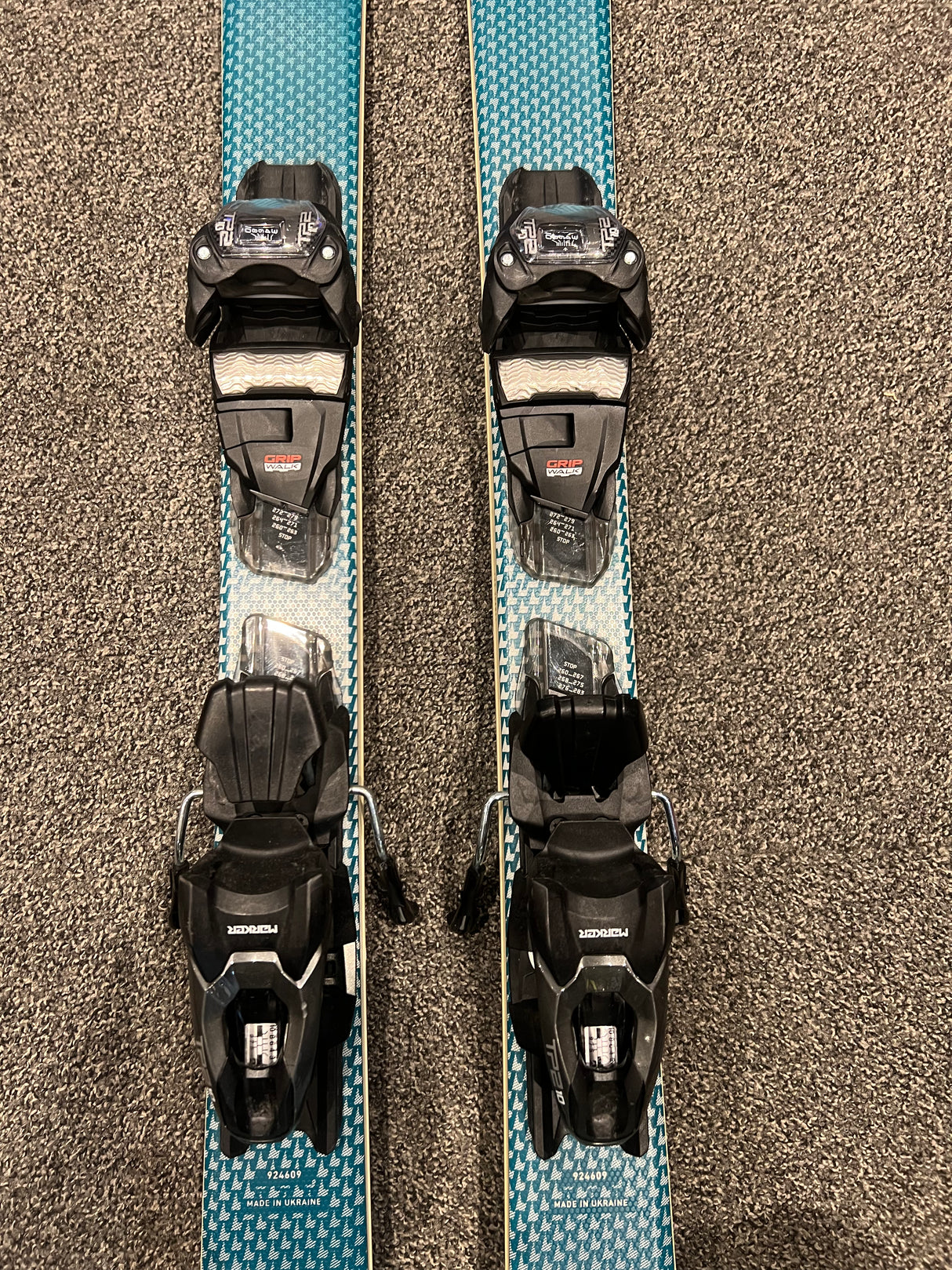 Belle 75 Skis Inc. TP2 10 Bindings 24/25 (EX DEMO)