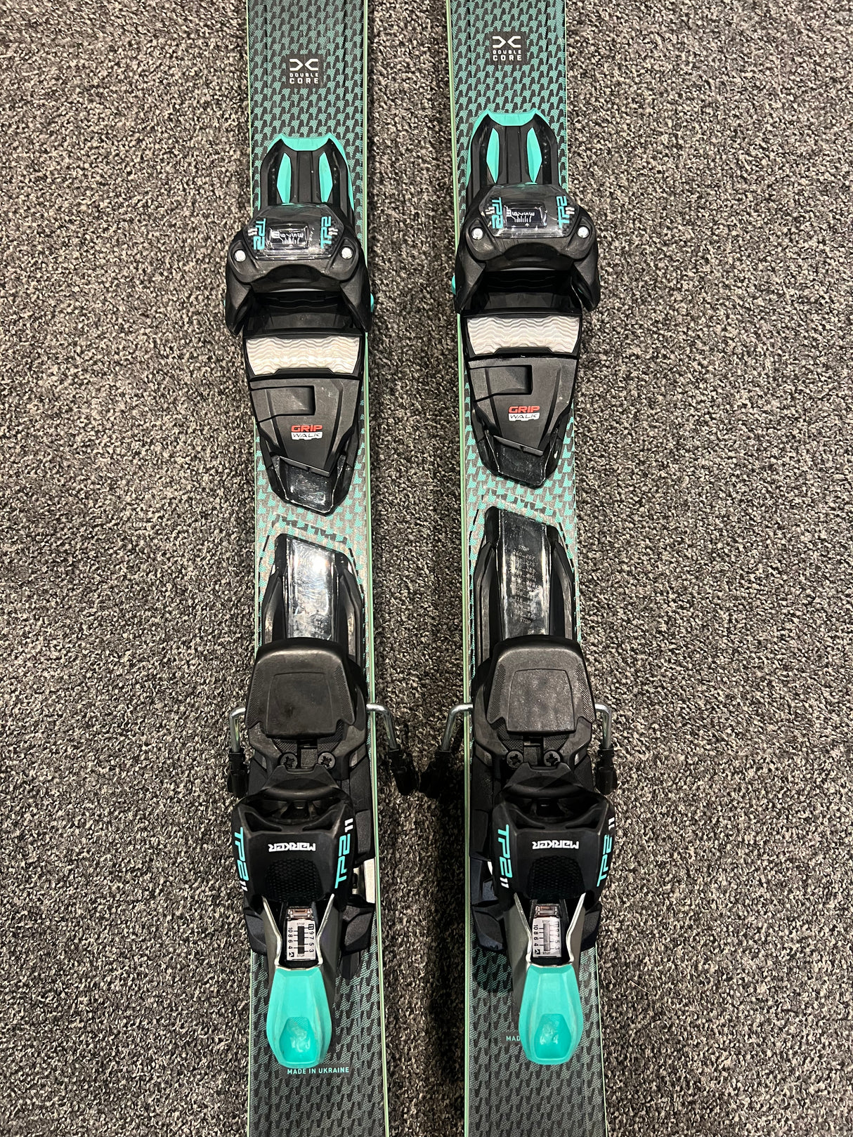 Belle DC 72 Skis Inc. TP2 11 Bindings 24/25 (EX DEMO)