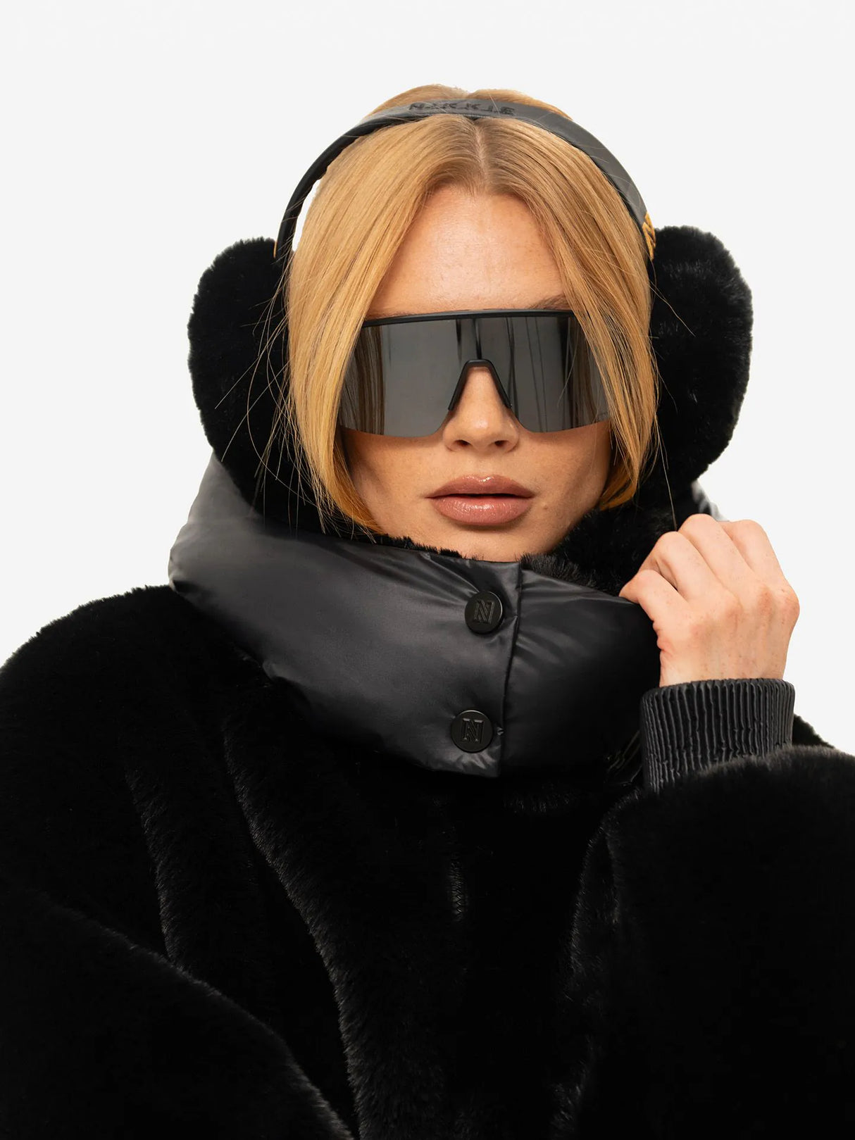 Nineve Earmuff 25/26