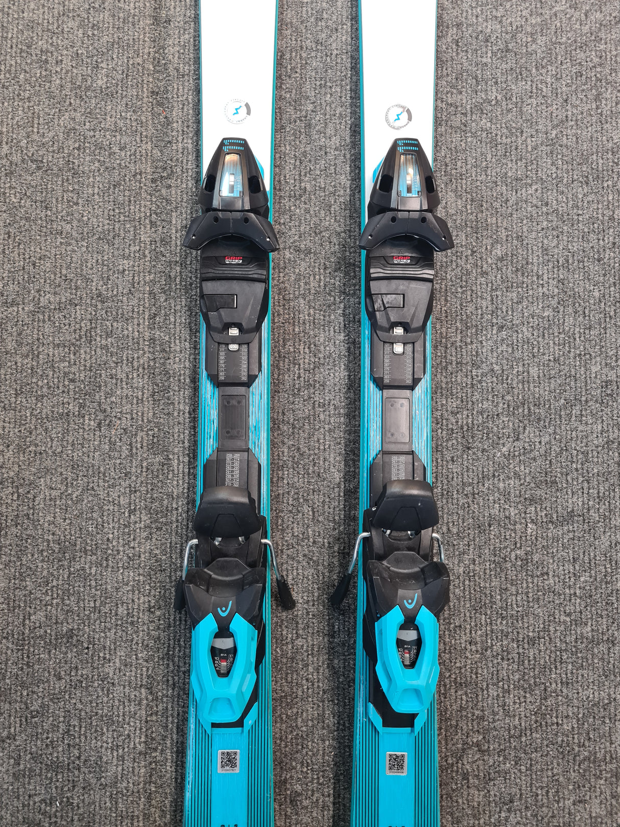 World Cup Rebels e.XSR Ski with PR 11 GW Binding 23/24 (EX DEMO)