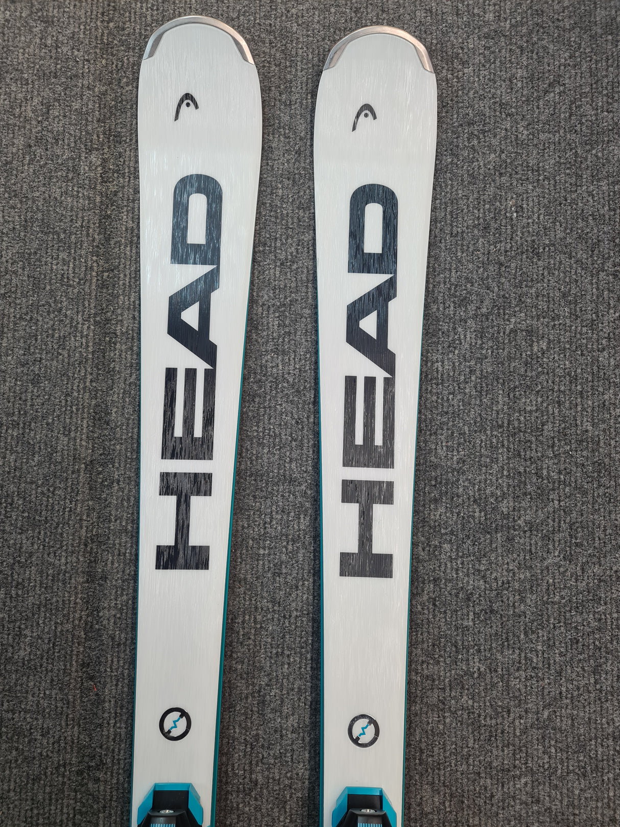 World Cup Rebels e.XSR Ski with PR 11 GW Binding 23/24 (EX DEMO)
